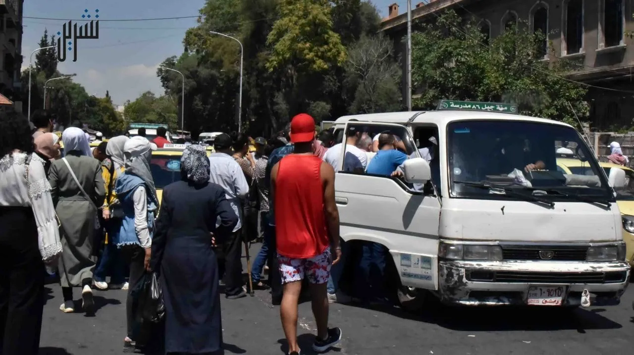 لائحة بأسماء الركاب كشرط للتعبئة .. النظام يتحدث عن آلية جديدة لبيع البنزين بـ"سعر التكلفة"