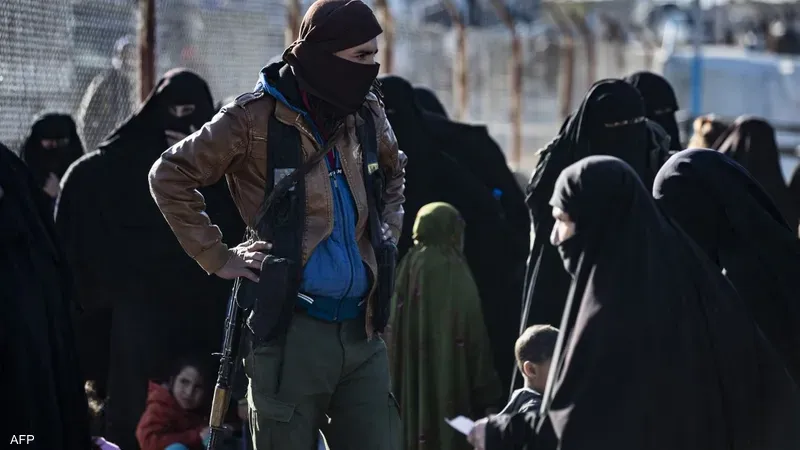 "مسد" يدعو التحالف لتحمل مسؤولياته تجاه عائلات دا-عش المحتجزة شرقي سوريا