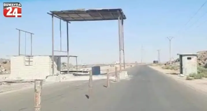 للابتزاز وتحصيل إيرادات مالية .. ميليشيا "الرابعة" تعتزم تشيّد "معبر" بين دمشق والسويداء