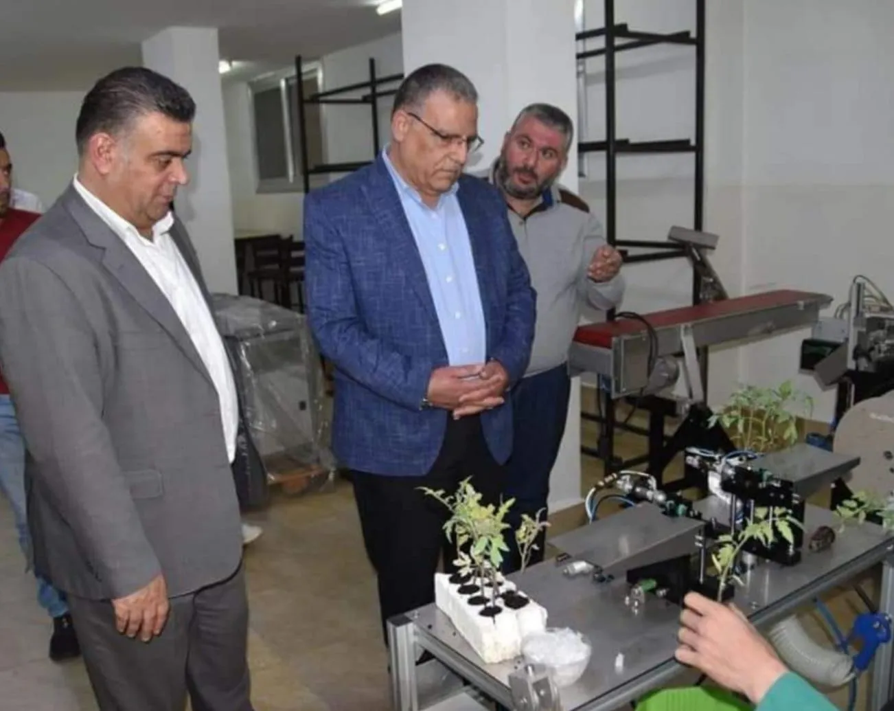 مسؤول لدى النظام يكشف زيف تسهيلات "الاستثمار الزراعي"