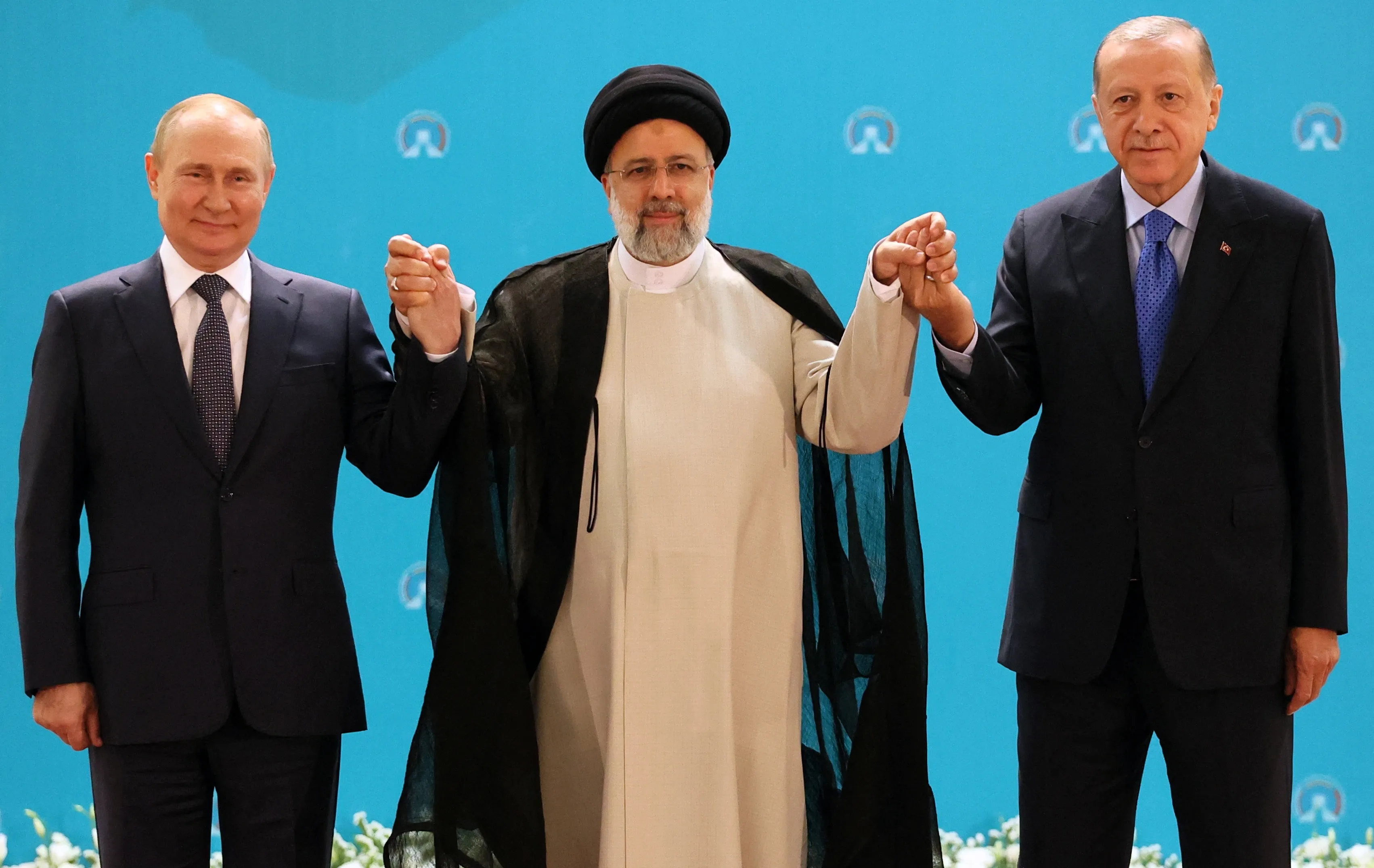 قيادي كردي يتحدث عن توافق "روسي تركي إيراني" لدعم نظام الأسد على حساب "قسد"