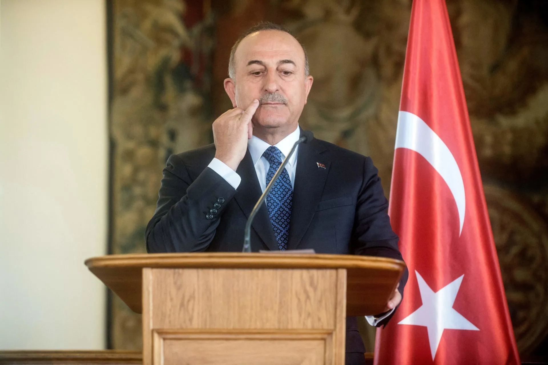 على وقع الاحتجاجات .. بيانات إدانة واستنكار لتصريحات وزير الخارجية التركي حول المصالحة مع نظام القتل