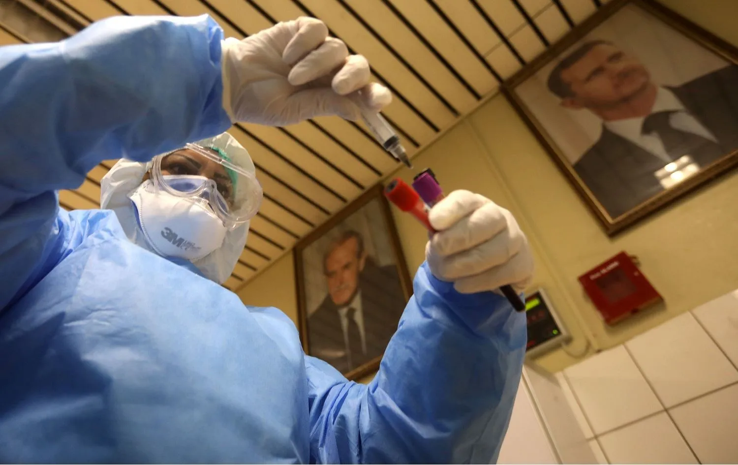 مسؤول طبي: تجاهل متعمد يدفع أطباء التخدير للهجرة من سوريا