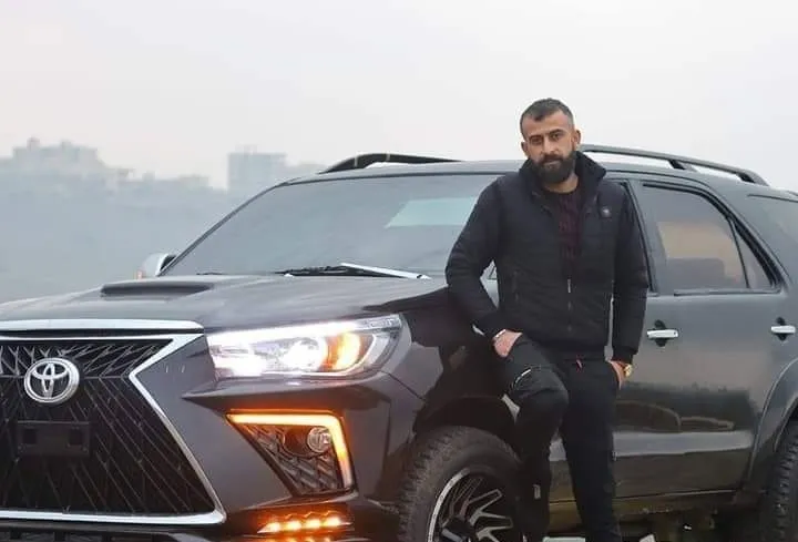 السويداء.. قائد "قوات الفهد" يُسلم نفسه لـ "لواء الجبل" ويوقع على شروط التسليم