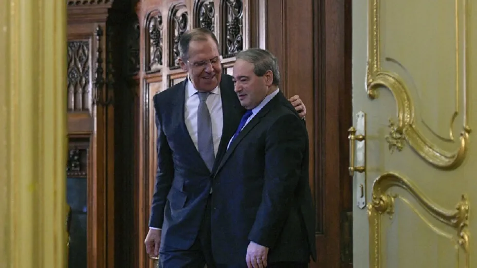 "لافروف" يلتقي "المقداد" لعقد جلسة مباحثات في موسكو في 23 آب الجاري