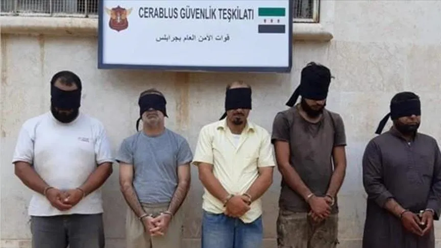 "الداخلية التركية" تعلن القبض على 5 قياديين من داعش يخططون لعمل إرهابي