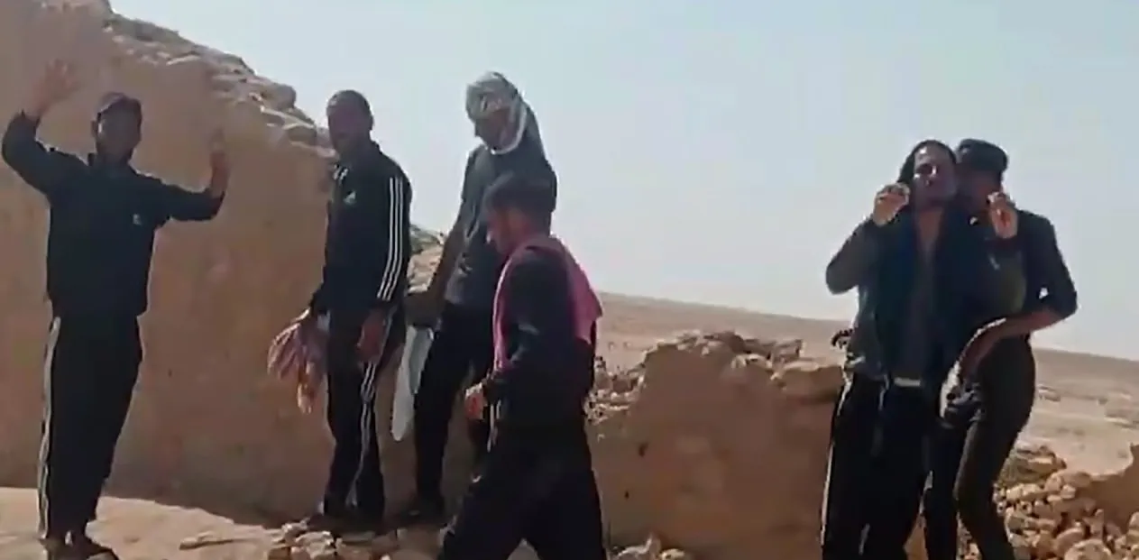 جندتهم "قسد" قسراً  في صفوفها .. تنظيم الدولة يُعدم شبان شمالي دير الزور