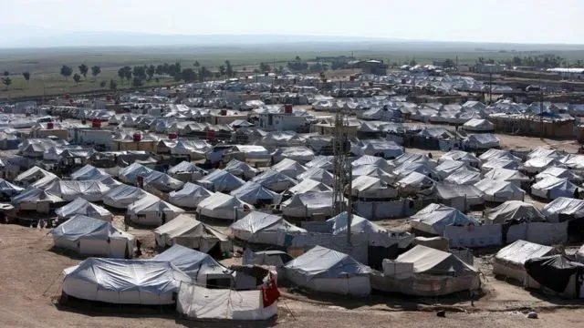 الجنرال كوريلا يطالب بالإسراع في ترحيل ودمج آلاف الأسر لدا-عش في مخيم الهول