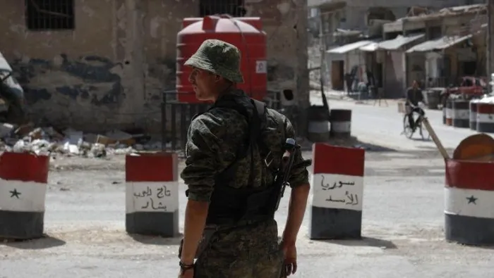نظام الأسد يعتقل 15 شابا في الغوطة الشرقية لتجنيدهم إجباريا في صفوف جيشه