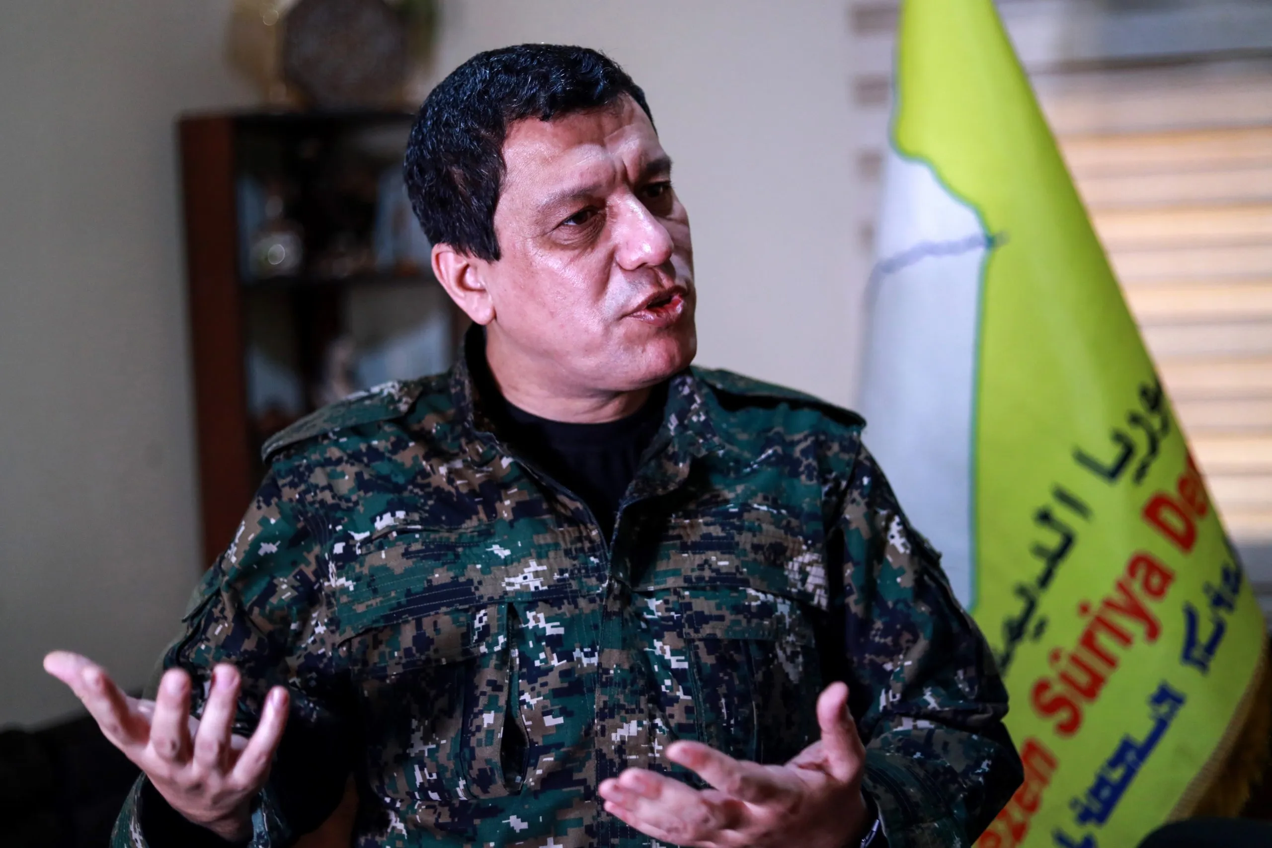 "مظلوم عبدي": الأتراك سينفذون العملية العسكرية بسوريا إذا سنحت لهم الفرصة