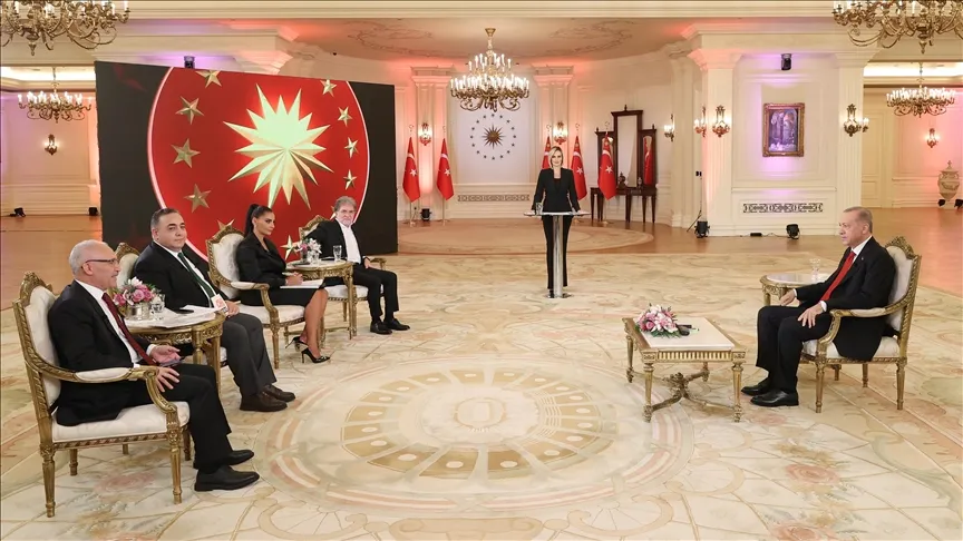 "أردوغان": "الاستخبارات" تجري محادثات في دمشق وأنقرة تحدد خارطة طريقها وفقا للنتائج