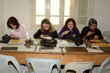 رسمياً الذهب يتخطى 700 ألف ليرة والنظام يناقش تنظيم إدخال "الذهب الخام" إلى سوريا