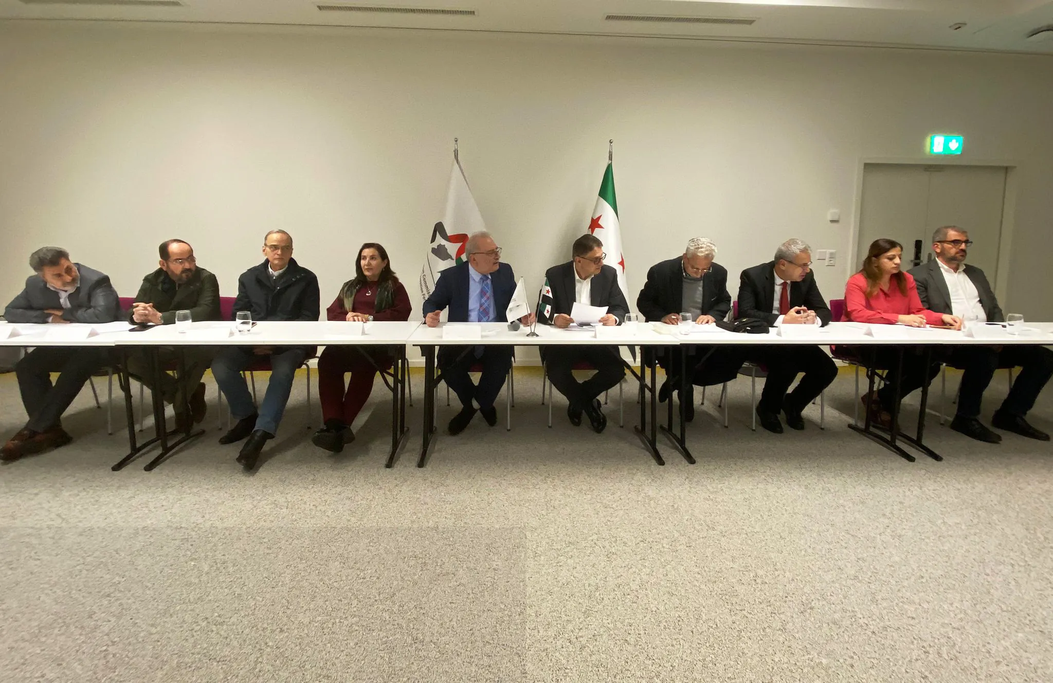 "هيئة التفاوض السورية" تُنهي اجتماعها الدوري في جنيف وتؤكد استمرار جمود العملية السياسية 