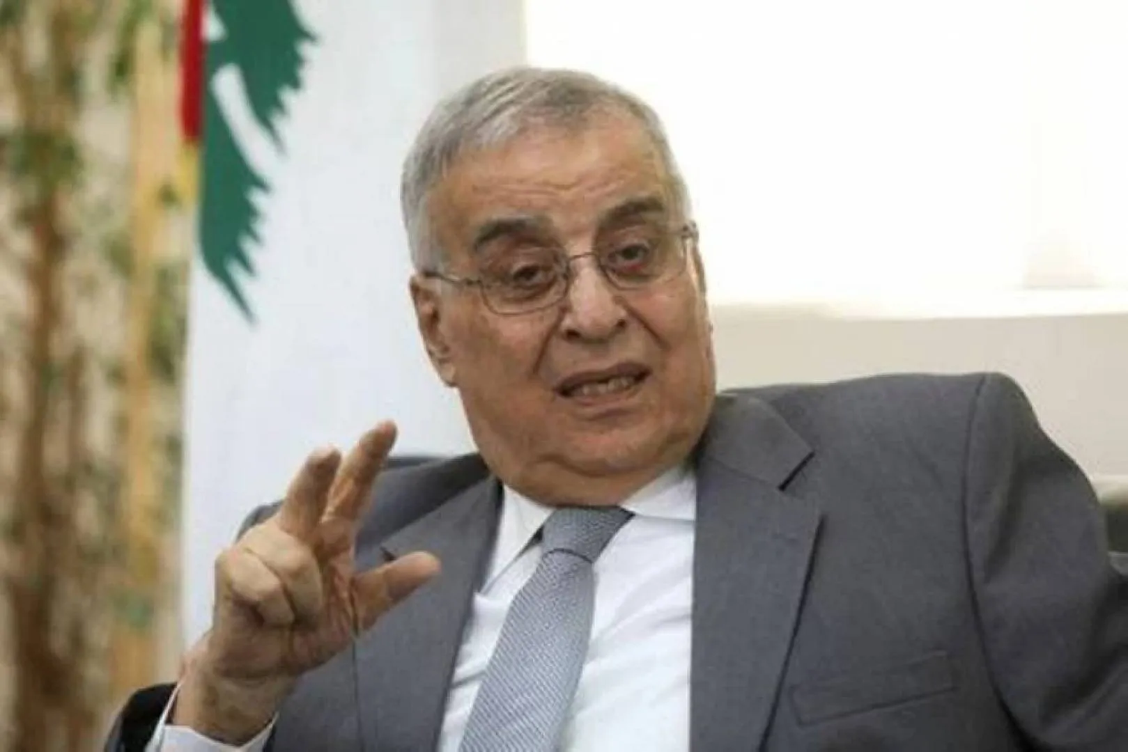 وزير خارجية لبنان يُحذر من تحول اللجوء السوري إلى أوروبا في حال عدم حل ملف السوريين