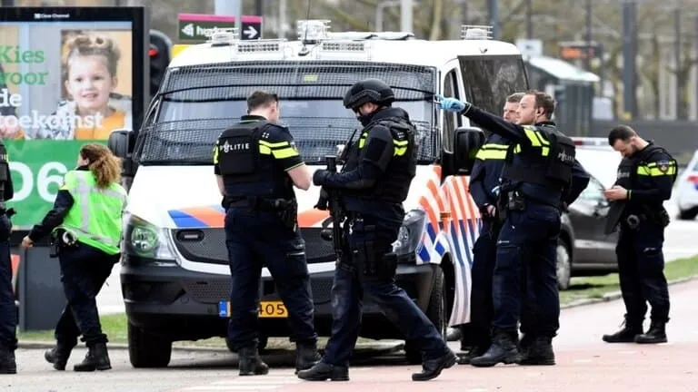 هولندا تعتقل قيادي في ميليشيا "الدفاع الوطني" بتهمة ارتكاب جرائم حرب في سوريا