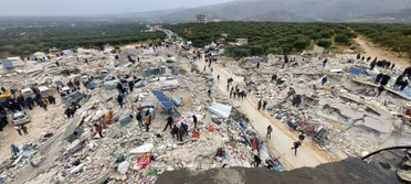 الرئيس الأمريكي بوجه الوكالة الأمريكية للتنمية لتقييم خيارات الاستجابة للزلزال في تركيا وسوريا