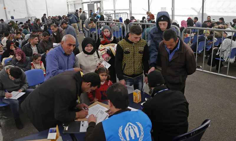 "المساعدات للاجئين السوريين" تفتح سجالاً جديداً بين المفوضية الأممية وحكومة لبنان