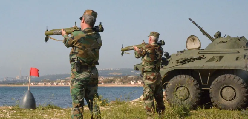 "الدفاع الروسية" تجري تدريبات على عملية هجومية مفترضة مع جيش الأسد بريف حماة