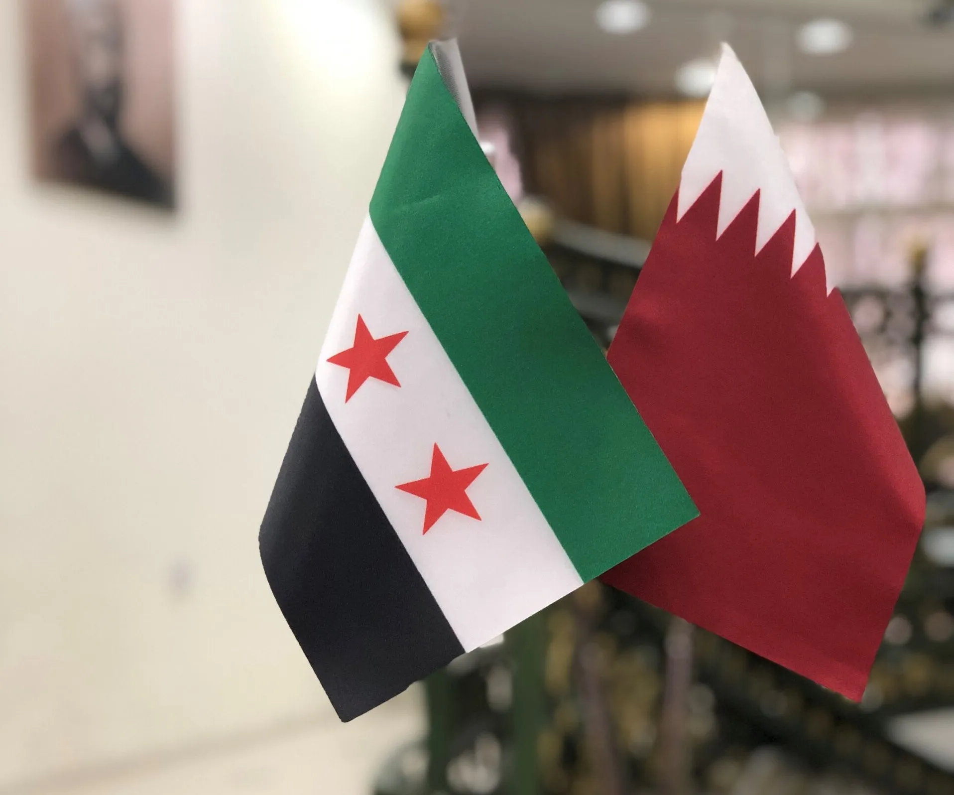 علم قطر والثورة السورية
