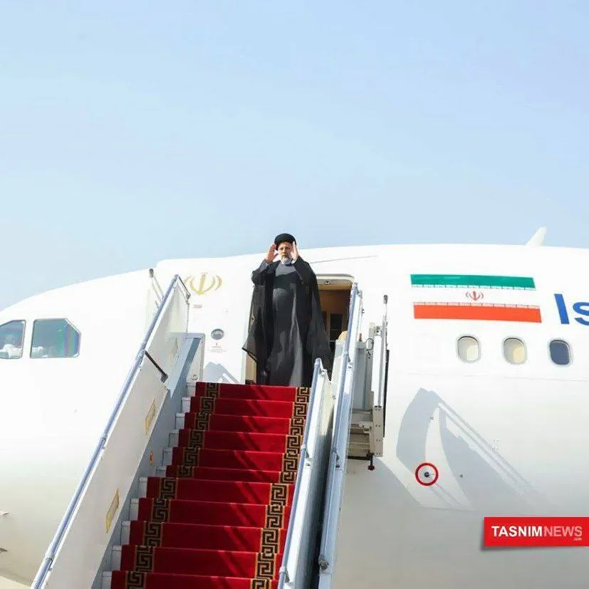 صورة تظهر لحظة وصول الرئيس الإيراني إلى مطار دمشق الدولي