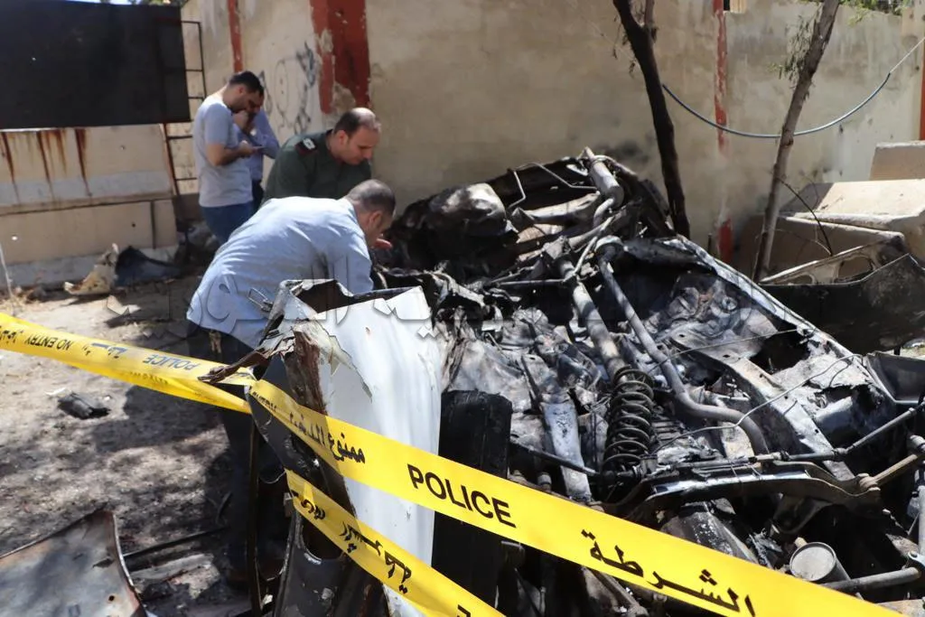 "داعـ ـش" يتبنى تفجير سيارة داخل مركز لشرطة النظام بدمشق