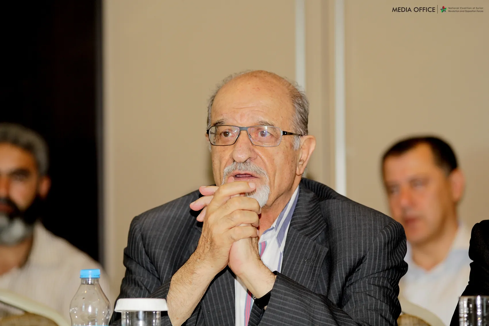 "هيثم المالح": قرار عودة النظام للجامعة العربية "مؤسف واعتداء على حقوق الشعب السوري"