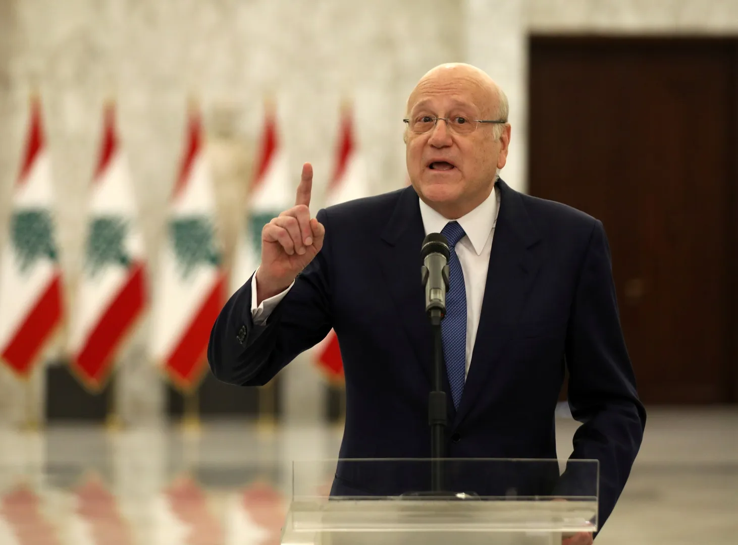 لبنان يتجه لتشكيل لجنة وزارية للتنسيق مع لجنة "الجامعة العربية" لزيارة دمشق 