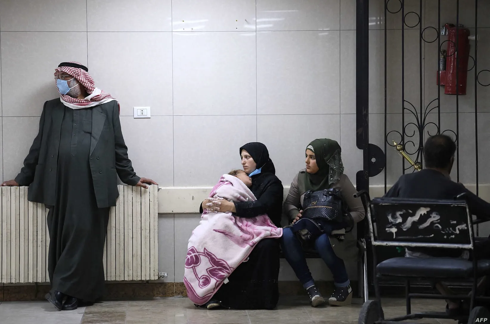 خطأ طبي جديد بمشافي دمشق ومسؤولة بالنظام تُهدد ذوي الضحية