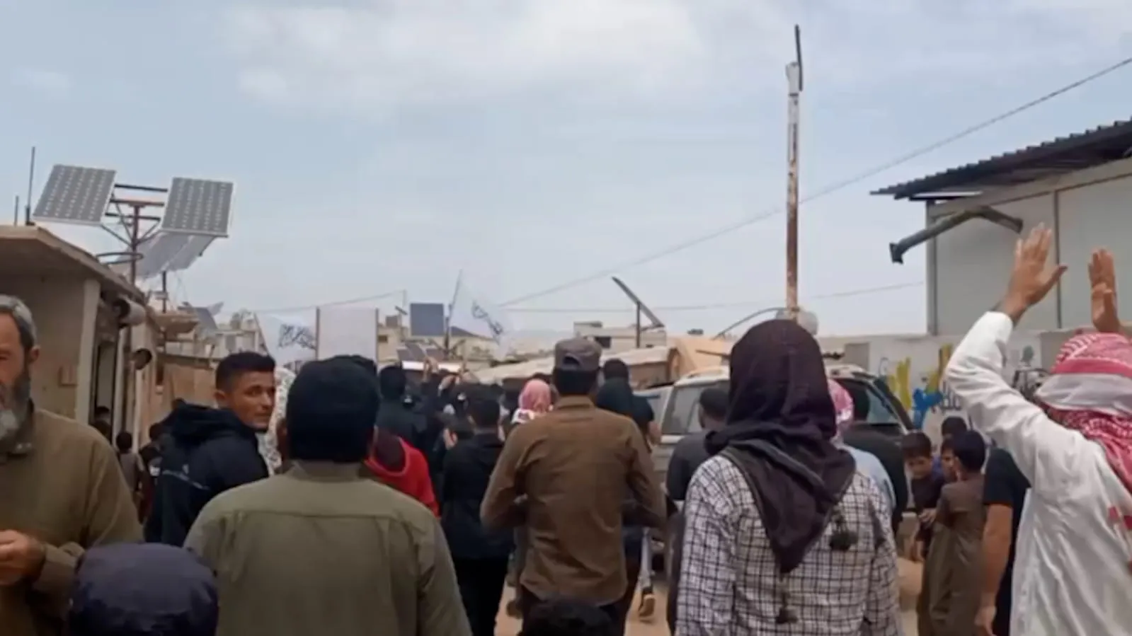 تظاهرات متجددة ضد ممارسات "تحـ ـرير الشـ ـام" شمال غربي سوريا