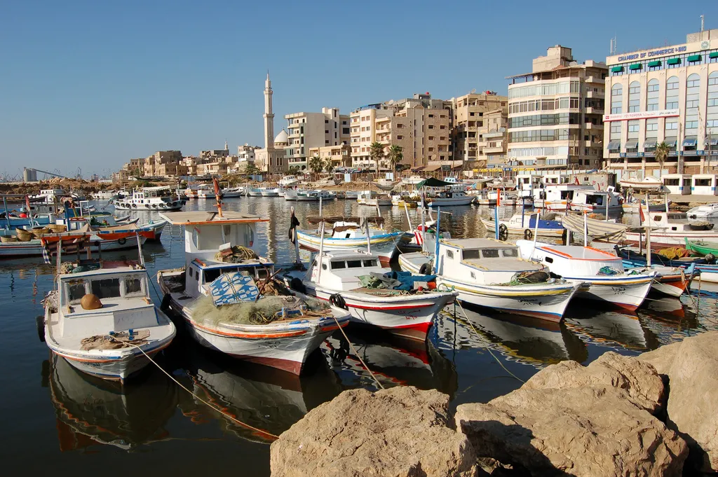 من طرطوس إلى قبرص .. تصاعد تدفق المهاجرين من مناطق سيطرة النظام