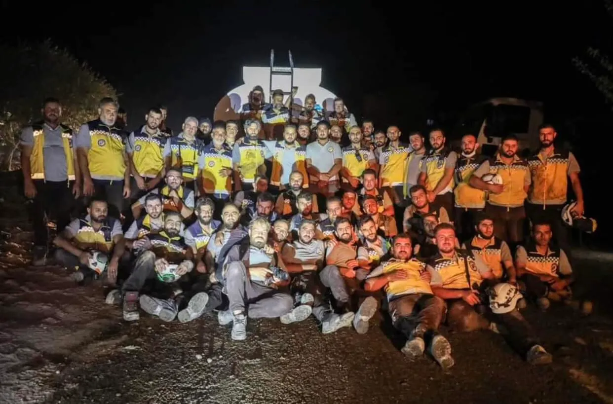 بمشاركة 60 متطوعاً.. "الخوذ البيضاء" تُعلن نتائج إخماد أكبر الحرائق الحراجية شمال سوريا