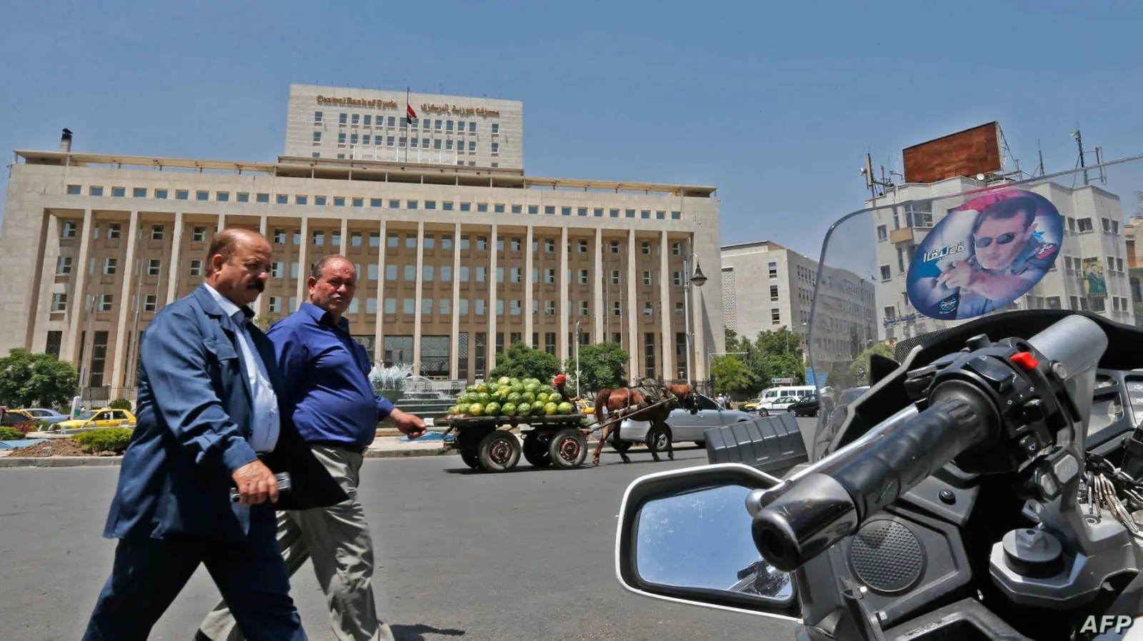مصرف النظام يزعم بأن "سجل سوريا المالي خالٍ تقريباً من الديون"