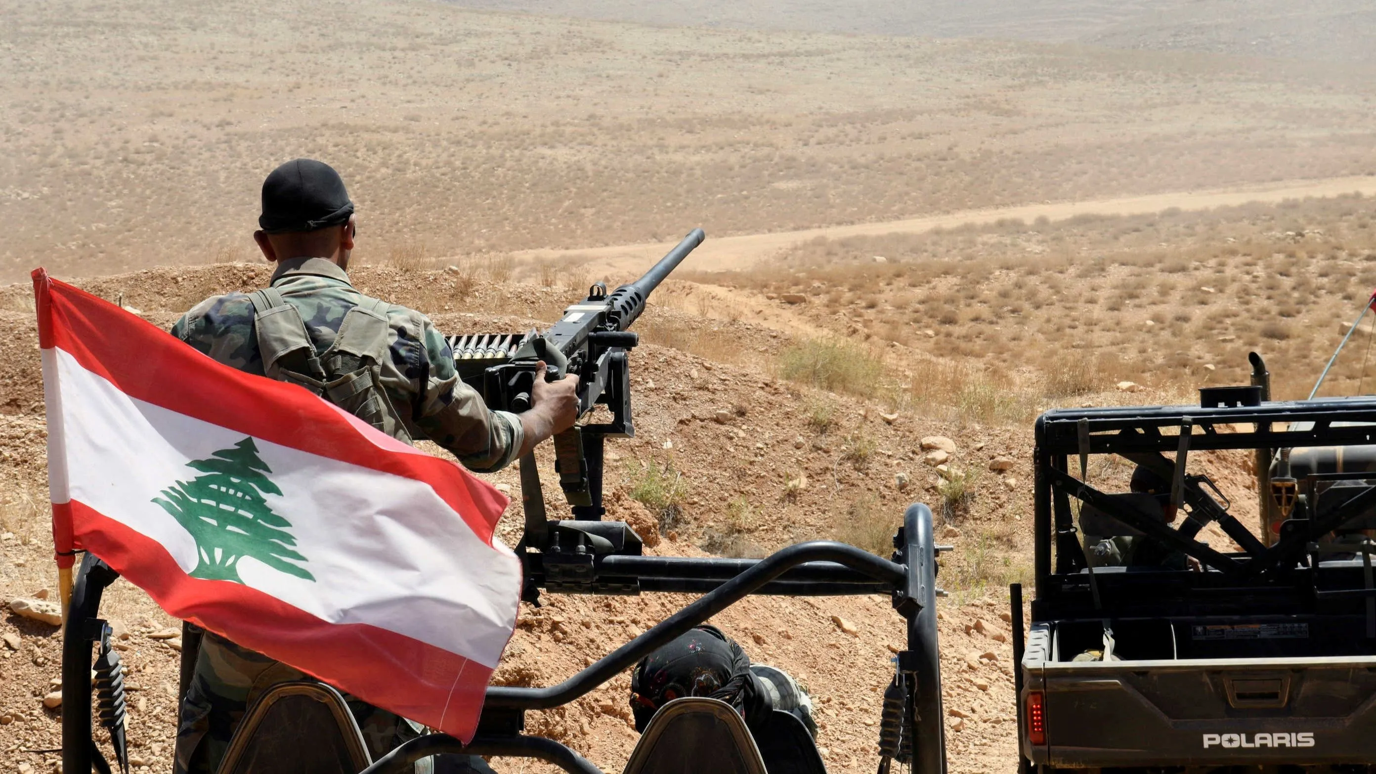 الجيش اللبناني يُعلن توقيف 280 سورياً بتهمة الدخول إلى لبنان أو مغادرته بطرق "غير شرعية"