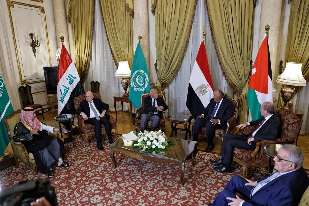 أمين الجامعة العربية يُشيد باجتماع لجنة الاتصال الوزارية حول سوريا: "كان جادا ومثمرا"