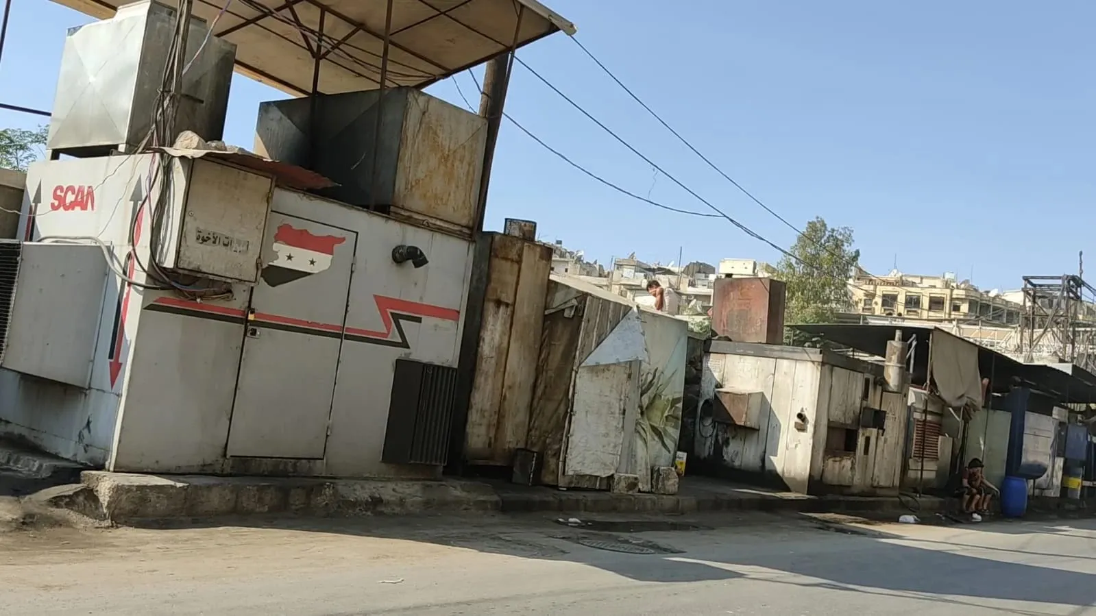 النظام يرفع اشتراك "الأمبيرات" ويستعد لإعلان رفع تسعيرة استجرار الطاقة قريباً