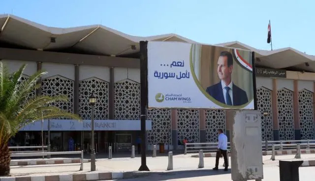 جمارك النظام تحتجز مواد تصنيع الأدوية بمطار ‎دمشق