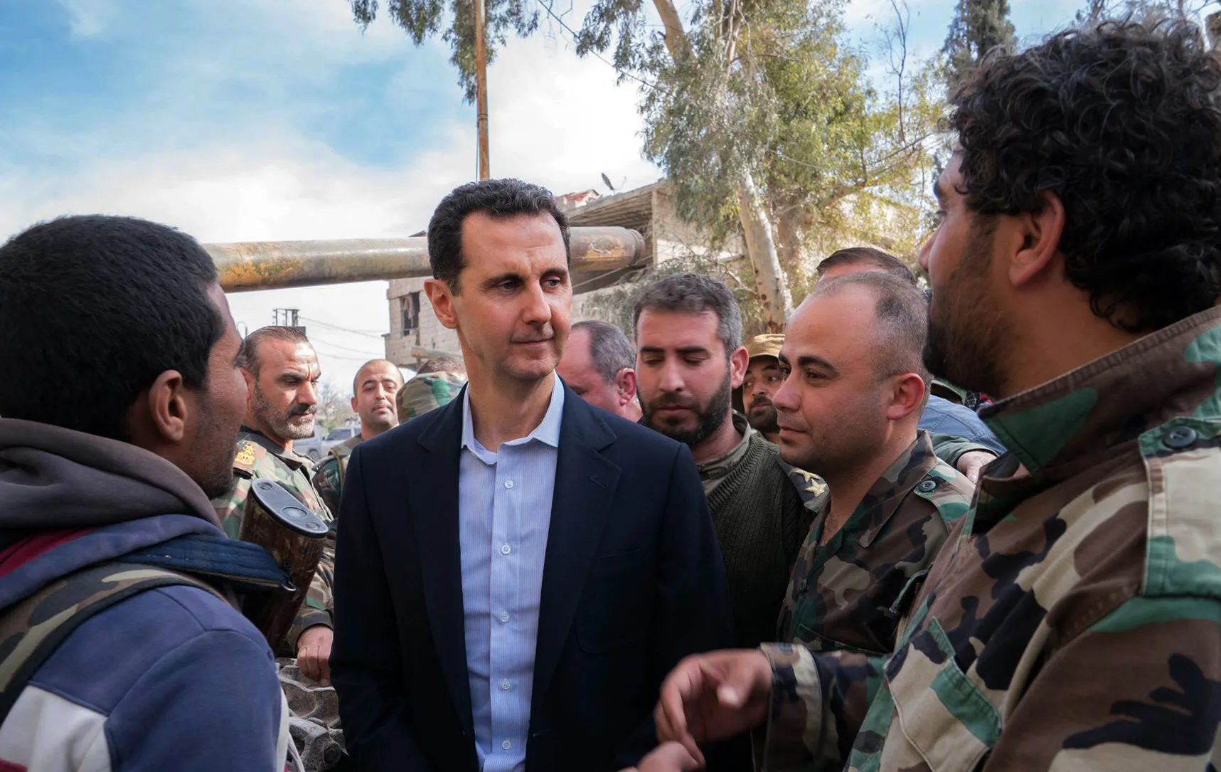مجلة: رد فعل واشنطن والمجتمع الدولي إزاء جرائم دمشق "ترتب عليه عواقب كثيرة"
