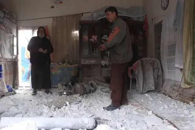 صورة من قصف لنظام على مدينة دارة عزة