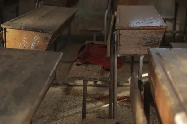 صورة لقصف النظام المدارس التعليمية