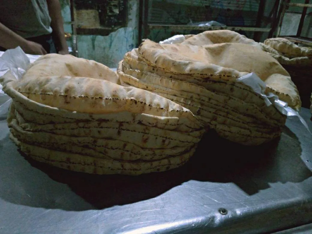 بعد "المدعوم" النظام يمهد لرفع سعر الخبز في الأفران الخاصة