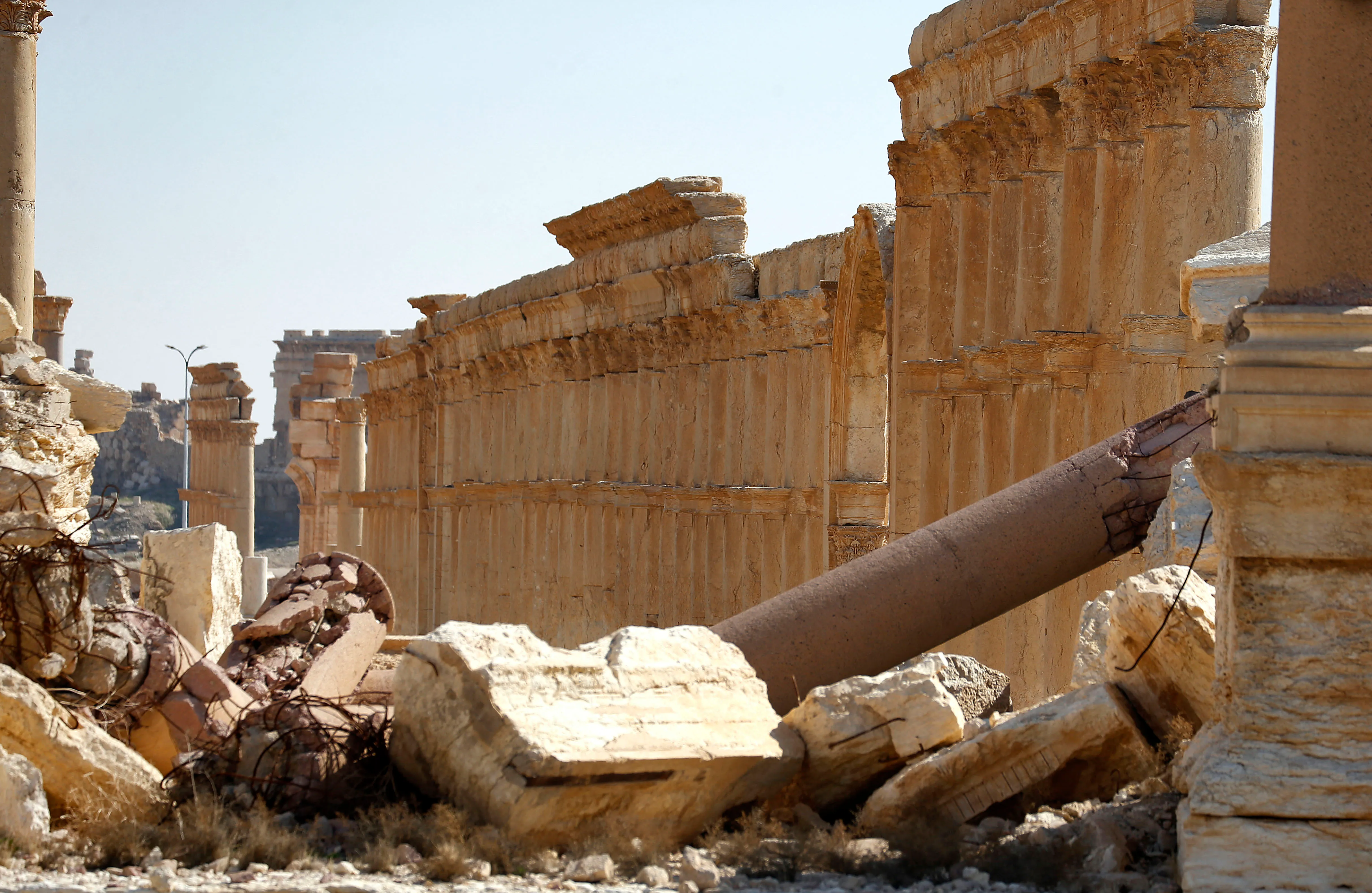 "سلطنة عمان" تكشف عن دورها في ترميم الآثار السورية ونقل قطع أثرية من سوريا