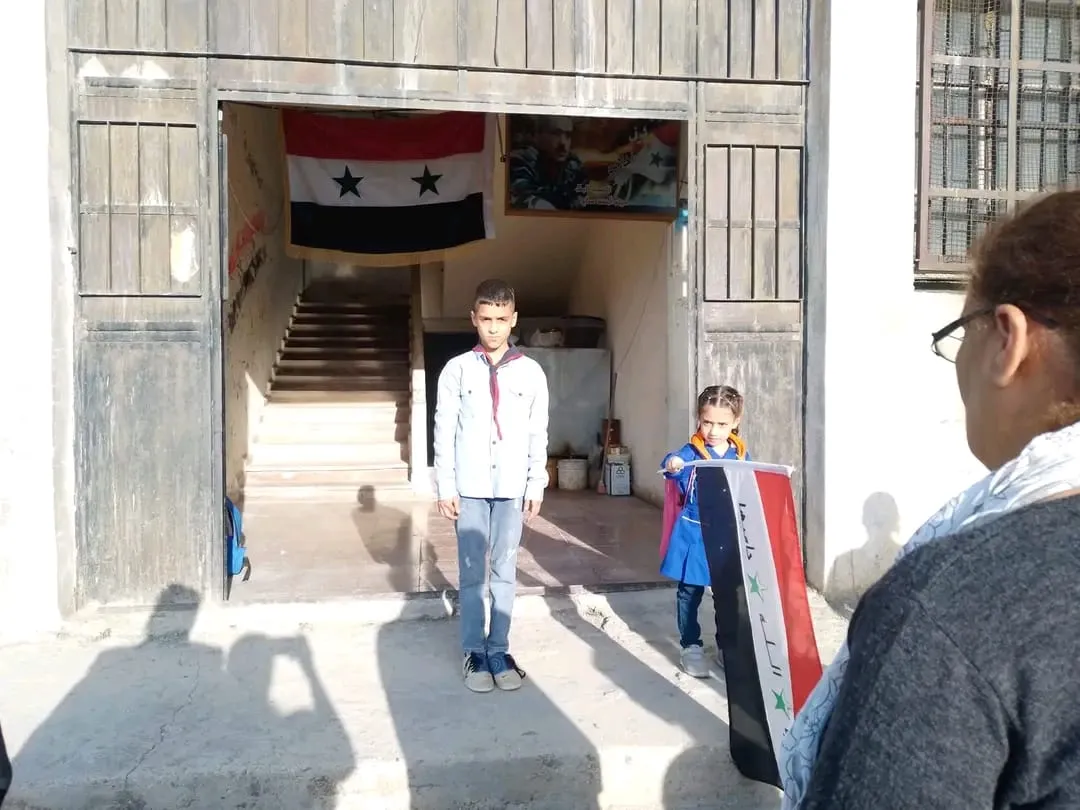 فشل الإنفاق زاد معدلات الفقر.. باحثة موالية تفند كذبة "مجانية التعليم" في سوريا