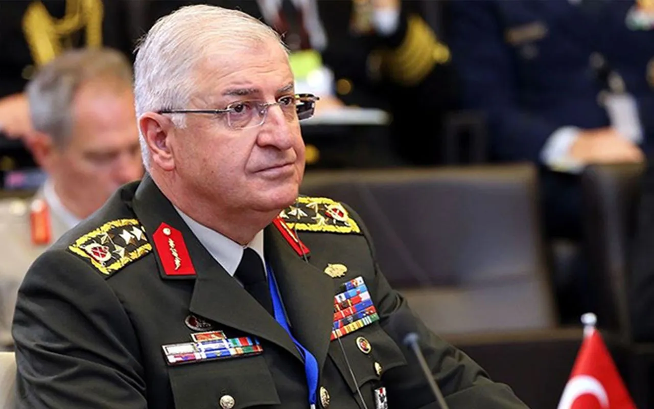 وزير الدفاع التركي: دعم واشنطن للوحدات الكردية في سوريا يتعارض مع تضامن الحلفاء