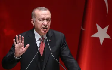 أردوغان يطالب بانسحاب إسرائيل من سوريا وتل أبيب ترد بحدة