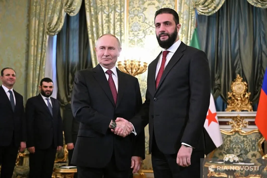 "بوتين" يرحب بـ "الشرع" ويشيد بعمق العلاقات التاريخية بين الشعبين السوري والروسي