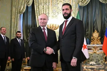 "بوتين" يرحب بـ "الشرع" ويشيد بعمق العلاقات التاريخية بين الشعبين السوري والروسي