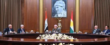 بارزاني يؤكد دعم حقوق الكورد في سوريا ويدعو إلى وحدة الصف بين مكونات البلاد