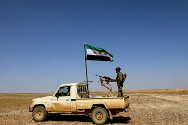 الجيش السوري يشدد حملته ضد خلايا “داعش” في البادية بالتنسيق مع التحالف الدولي