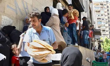 وزارة الاقتصاد تحدد سعر "الخبز التجاري".. مسؤول يوضح: "لا يشمل التمويني"