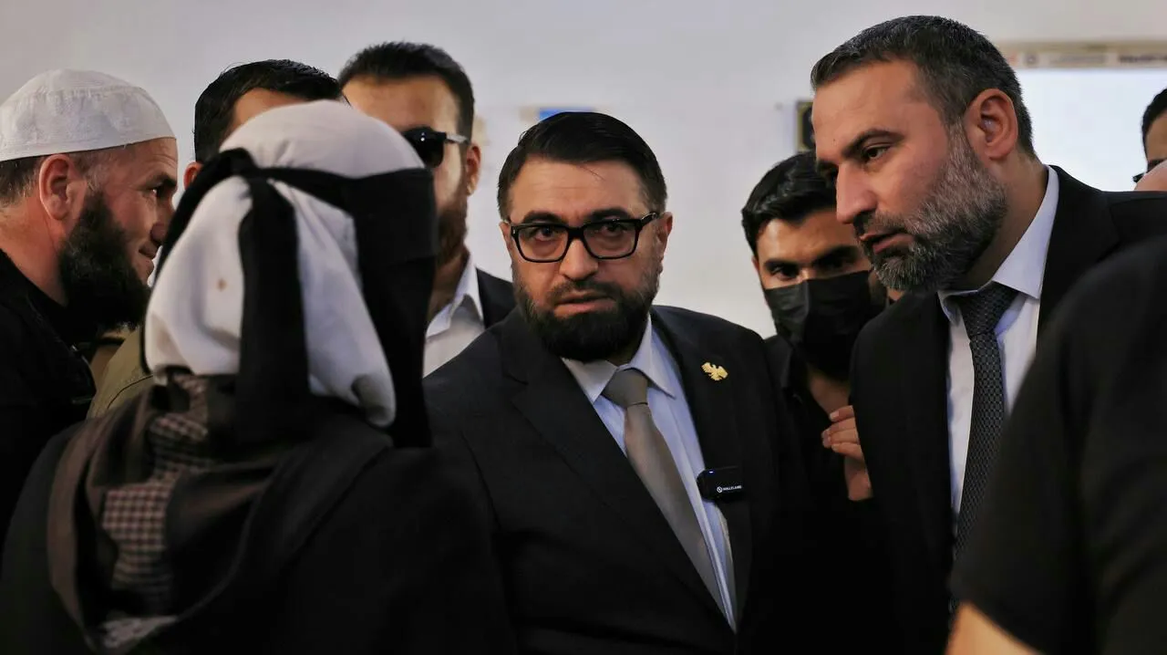 وزير العدل يتفقد القصر العدلي ويفتتح مجمعين قضائيين في إدلب
